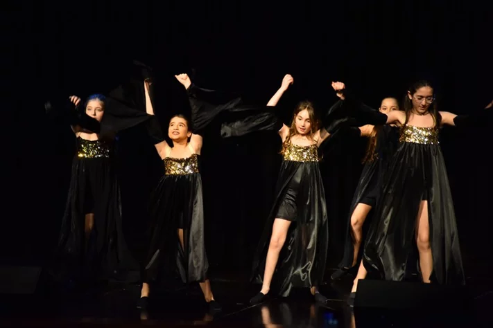 Liberation Dance Show by Zirka